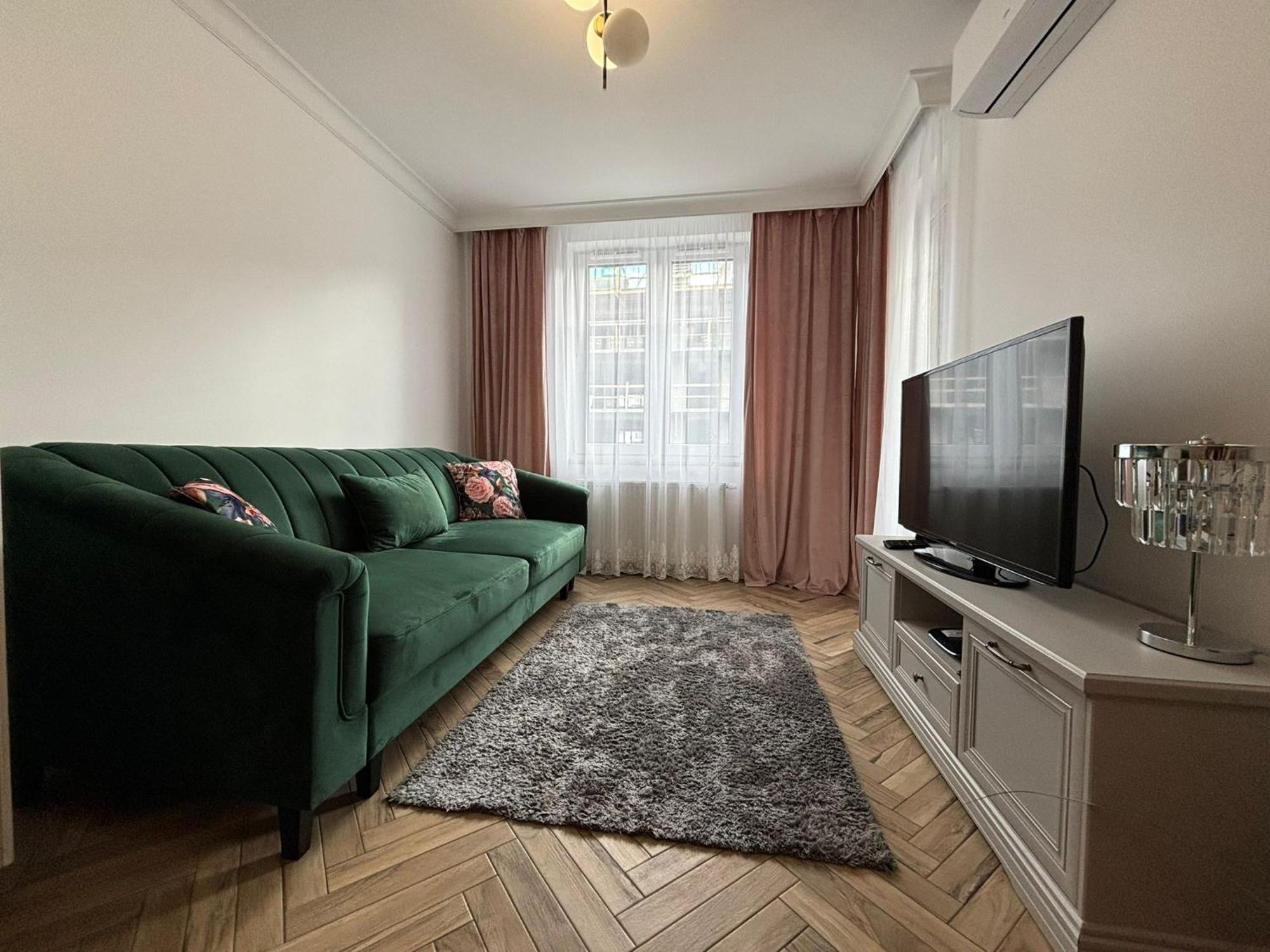 Apartamenty W Centrum Bialegostoku Z Parkingiem W Garazu Podziemnym Белосток Экстерьер фото